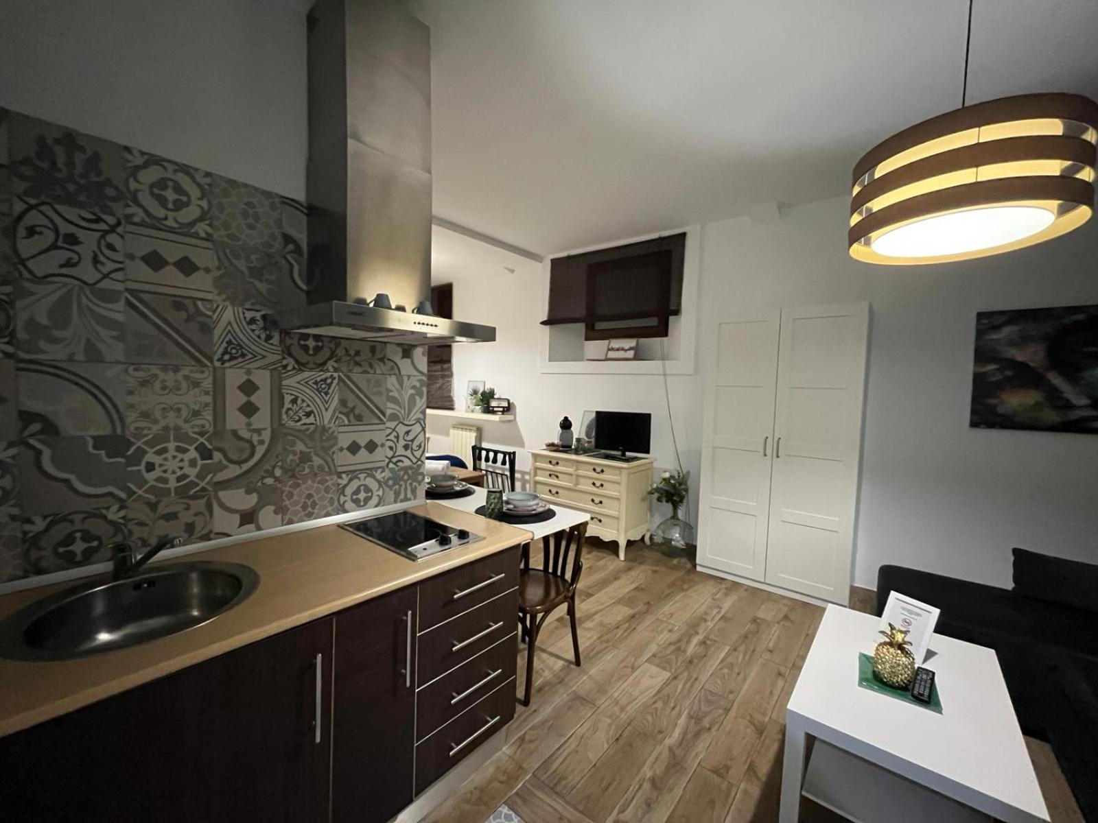 Home Suites Center Granada 2 ภายนอก รูปภาพ