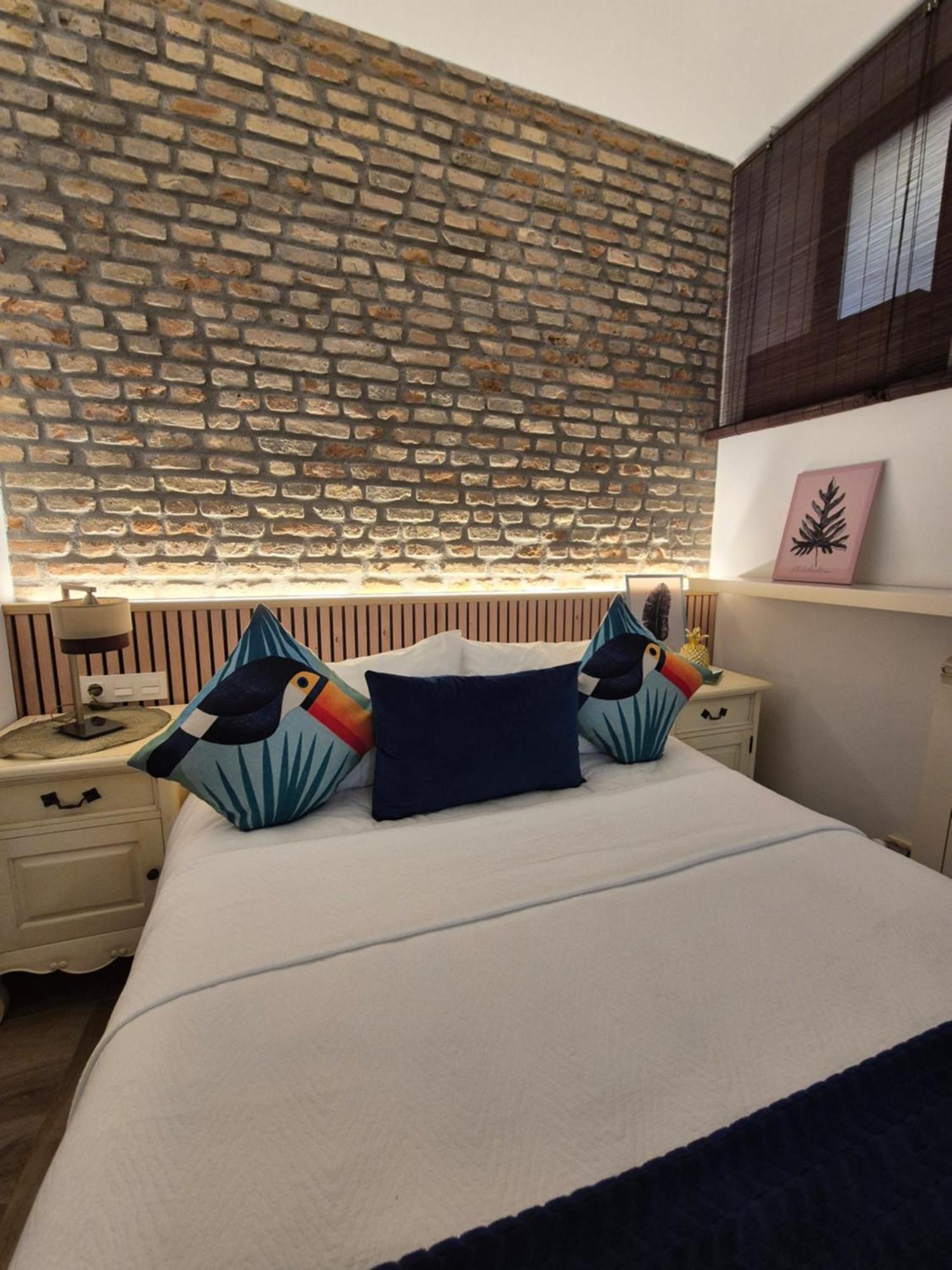 Home Suites Center Granada 2 ภายนอก รูปภาพ